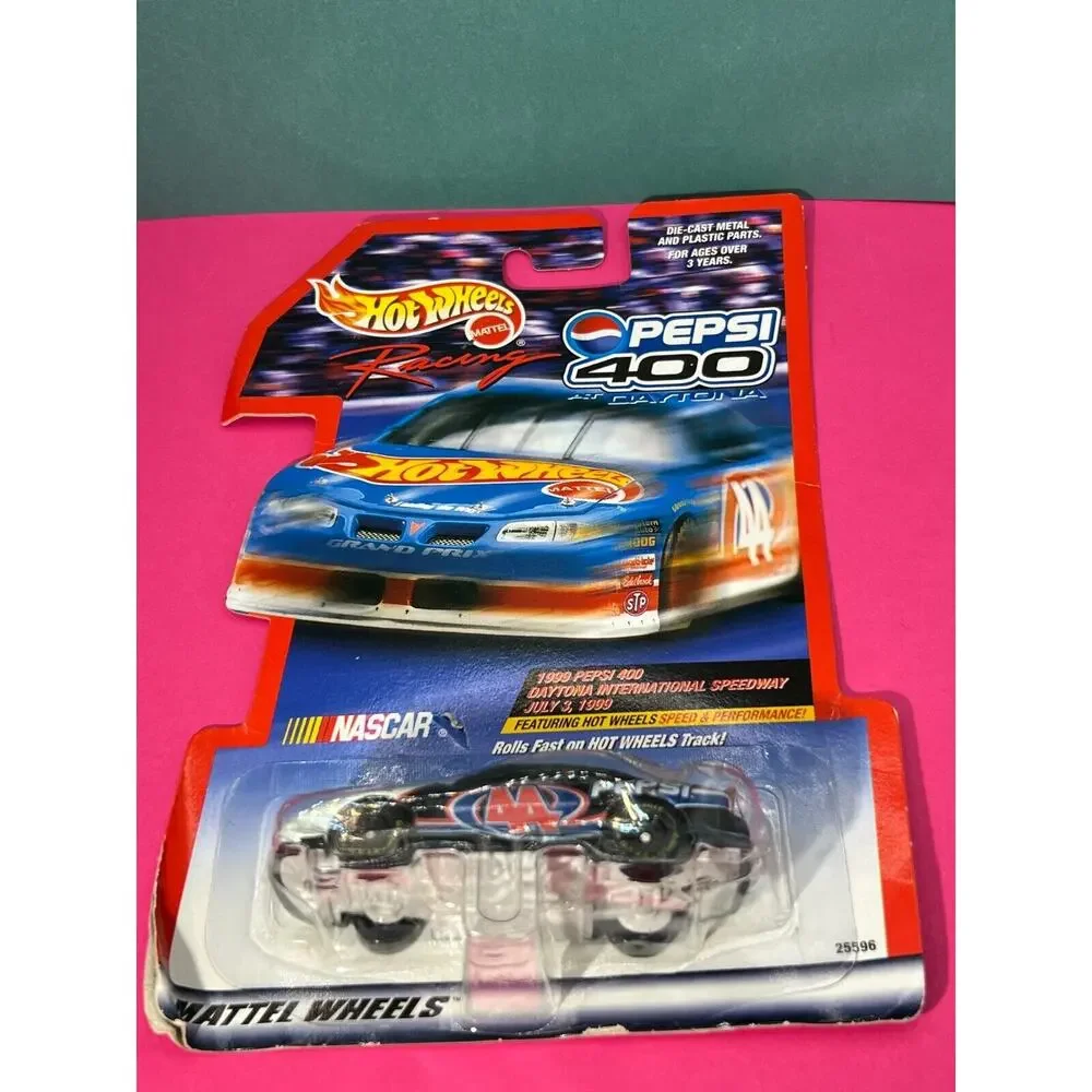 Hot Wheels DieCast Nascar Vtg 90's Pepsi 400 Circa 1999 #44 Kyle Petty Pontiac